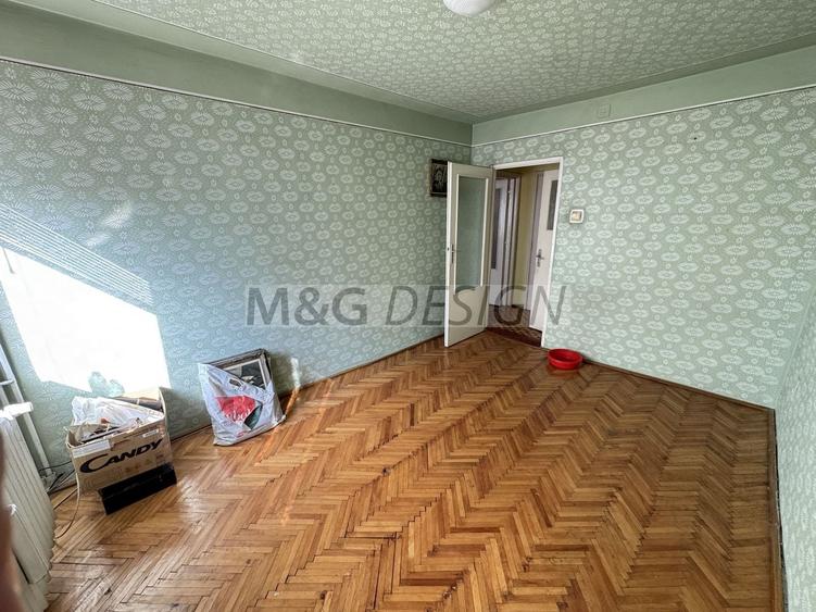 Apartament cu 2 camere semidecomandat în Torontalului