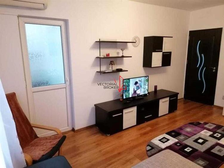 Garsonieră decomandată în Doamna Ghica