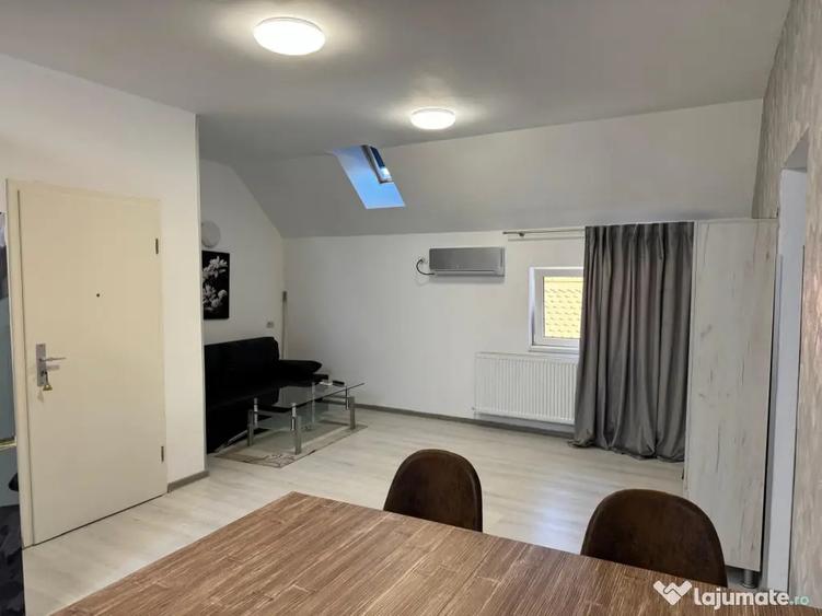 Apartament cu 3 camere decomandat, mobilat în Bartolomeu