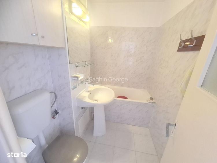 Apartament 3 camere, et.3, Orizont=Marasesti, Bacau