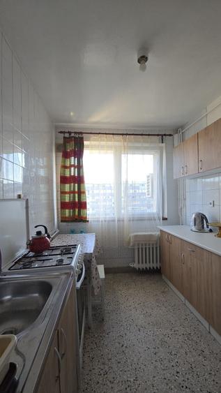 Apartament cu 2 camere semidecomandat în Militari
