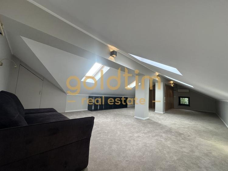 Duplex cu 4 camere cu Canalizare în Iancu Nicolae