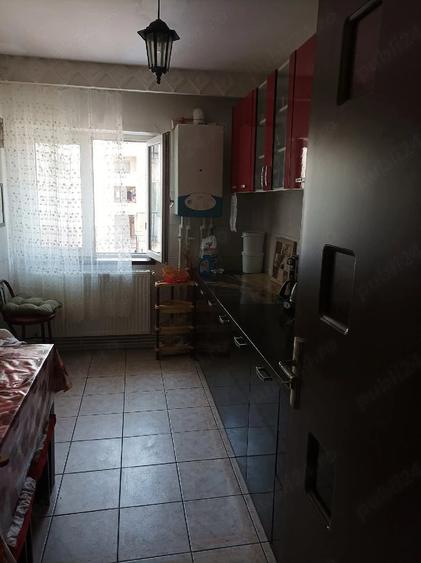 Inchiriez apartament 3 camere permanent 400 euro - 4