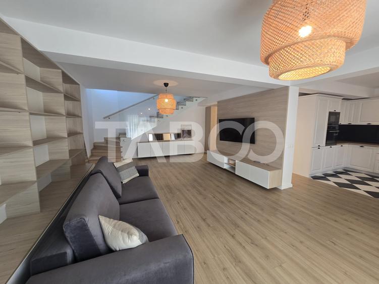 Duplex cu 5 camere cu Canalizare în Șelimbăr