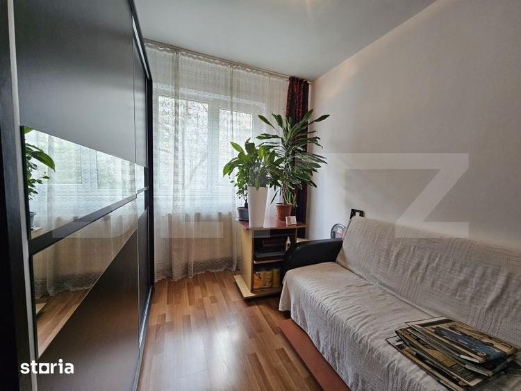 Apartament cu 3 camere, mobilat în Dacia