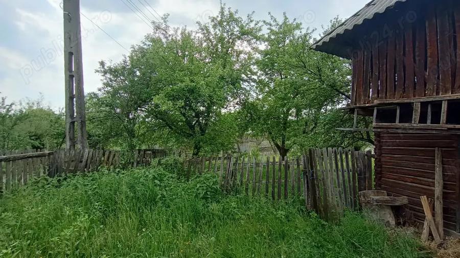 Teren de 860 mp, în Corbi