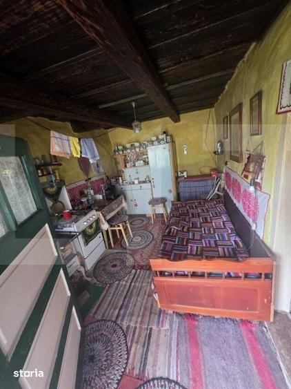 Casă cu 2 camere cu Teren 982 Mp în Bixad