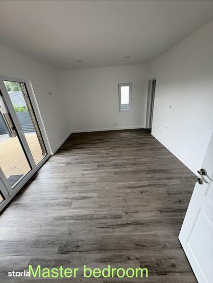Casă cu 5 camere cu Teren 320 Mp în Traian