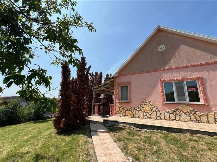 Casă individuală cu 3 camere cu Teren 1582 Mp în Păgaia