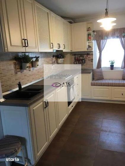Apartament cu 4 camere decomandat, mobilat în Ferentari