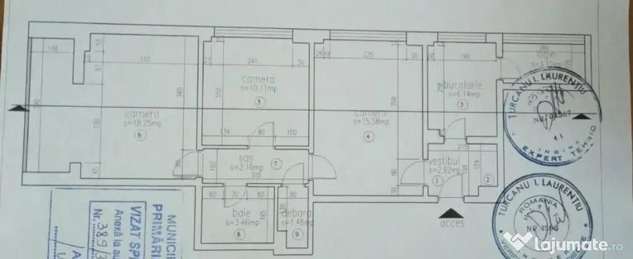 Apartament cu 3 camere decomandat în Iancului