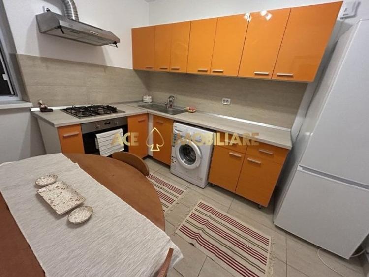 Apartament cu 2 camere decomandat, mobilat în Drumul Taberei