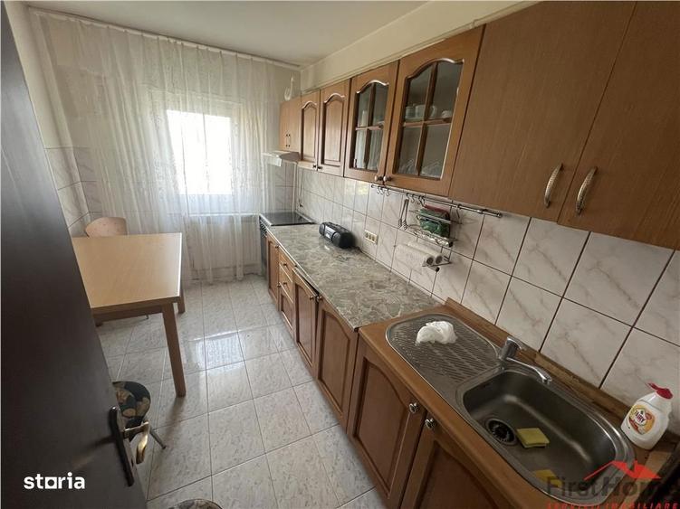 Apartament cu 2 camere, mobilat în Central