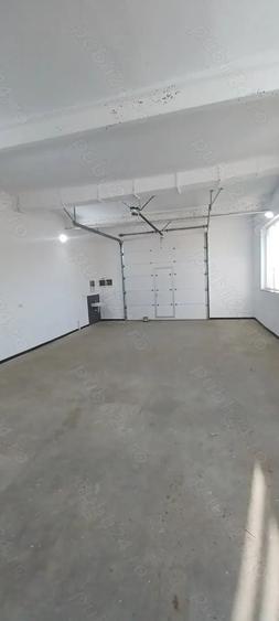Spațiu comercial, de 3,000 mp, în Făget