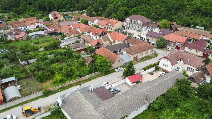 Casă cu 4 camere în Central