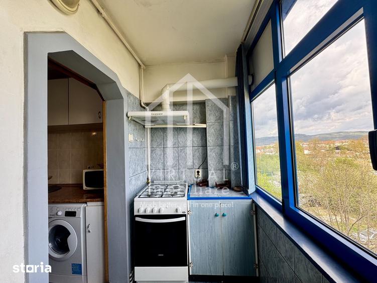 Apartament cu 2 camere decomandat în Vasile Aaron