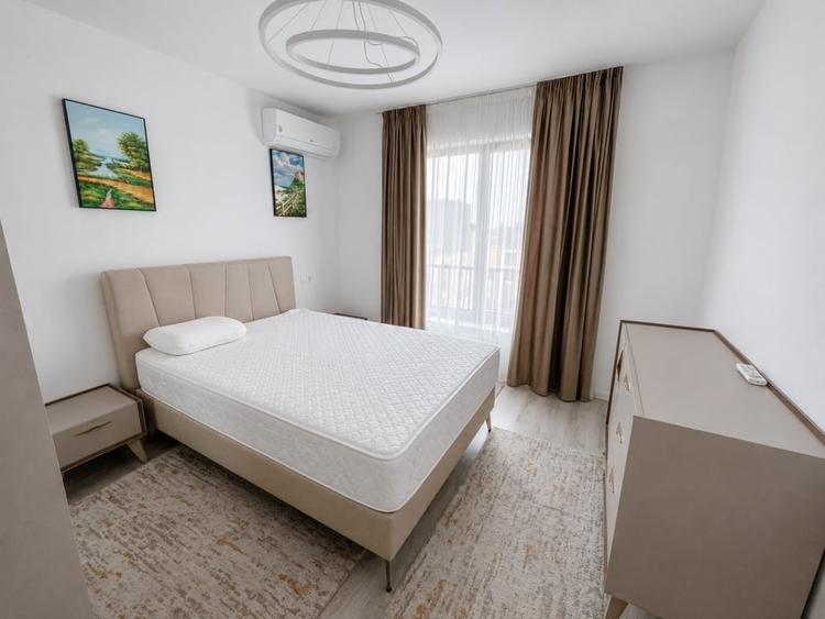 Apartament cu 3 camere decomandat, mobilat în Pipera