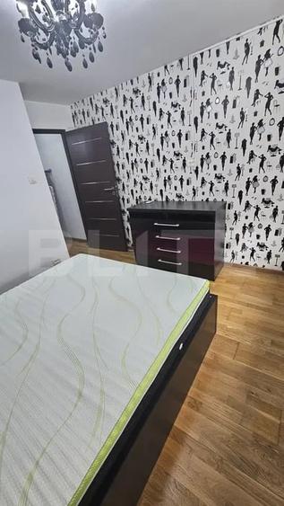 Apartament cu 2 camere semidecomandat, mobilat în Central