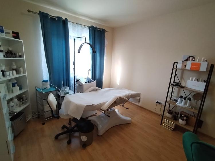 Spațiu comercial, de 80 mp, în Valea Adâncă