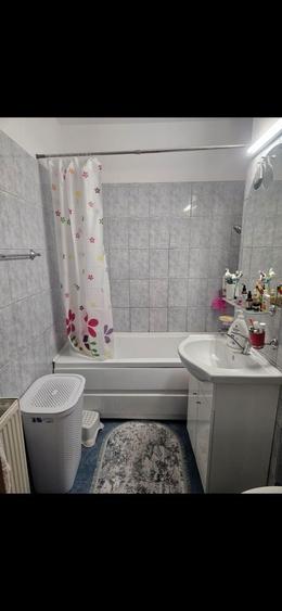 Apartament cu 2 camere decomandat în Brâncoveanu