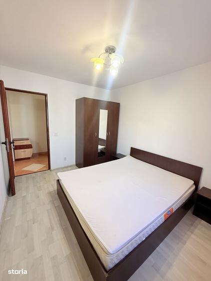 Apartament cu 3 camere, mobilat în Nicolina