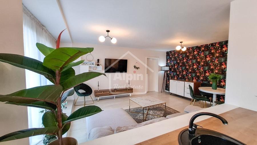 Apartament cu 2 camere decomandat, mobilat în Brașovul Vechi
