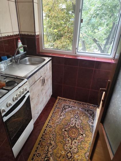Apartament cu 2 camere decomandat în Exterior Vest