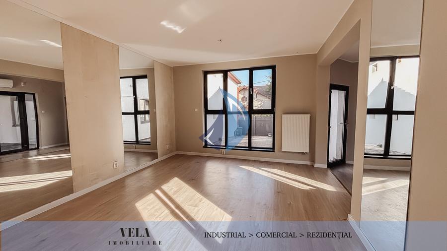 Spațiu comercial, de 160 mp, în Platou