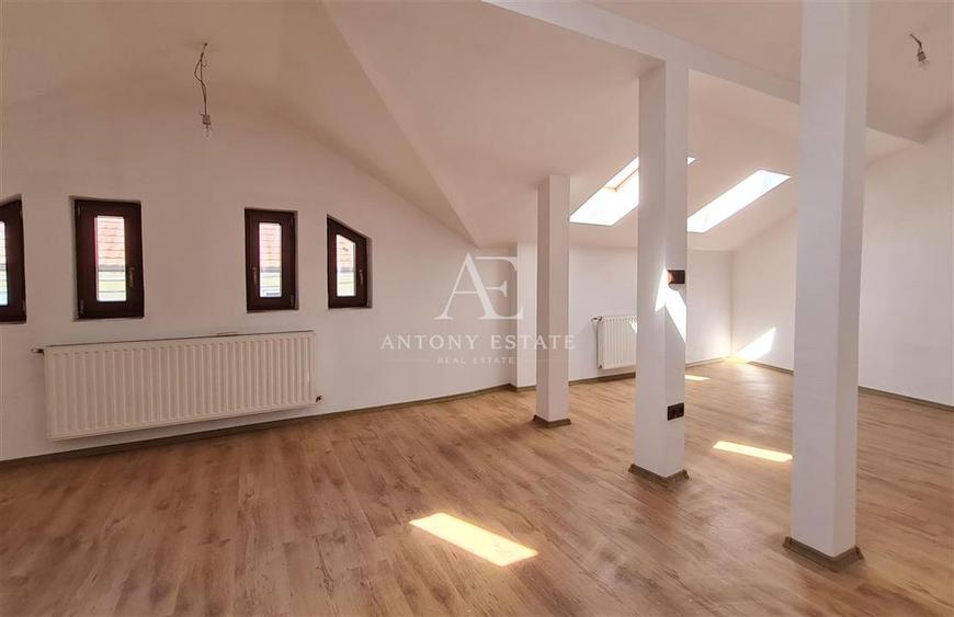 Spațiu comercial, de 203 mp, în Central