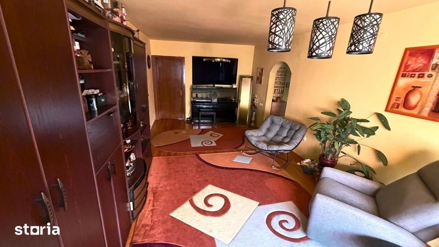 Apartament cu 4 camere în Ultracentral