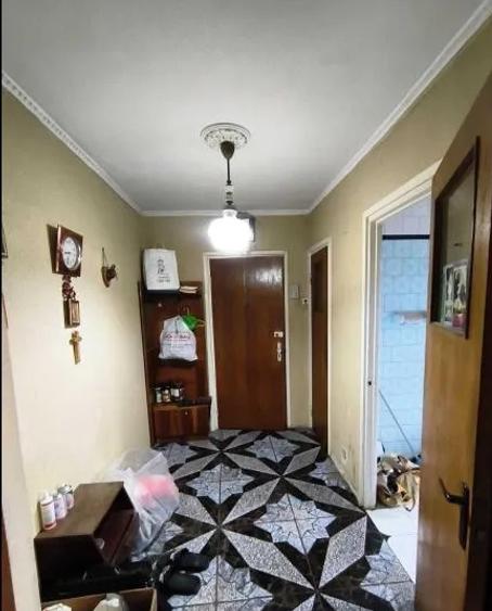 Apartament cu 3 camere semidecomandat, mobilat în 1 Decembrie 1918 — fotografia 3