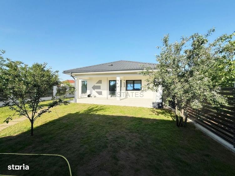 Casă cu 4 camere în Nojorid