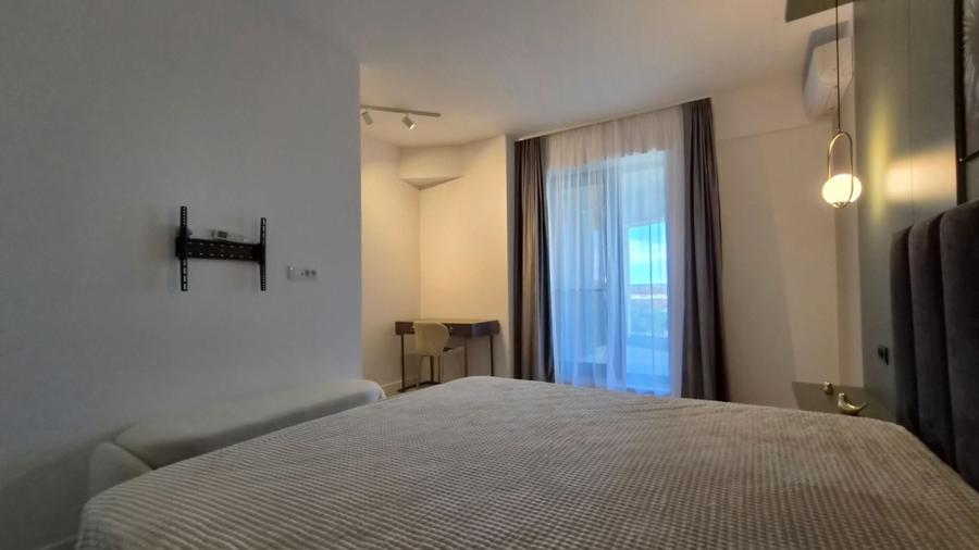 Apartament cu 3 camere decomandat în Tomis Nord