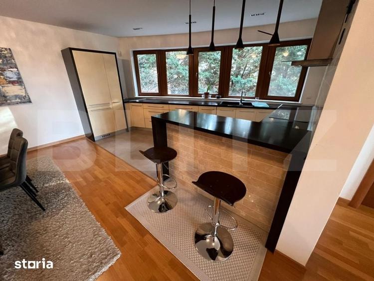 Apartament cu 5 camere în Central