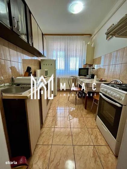 Apartament cu 2 camere semidecomandat, mobilat în Central