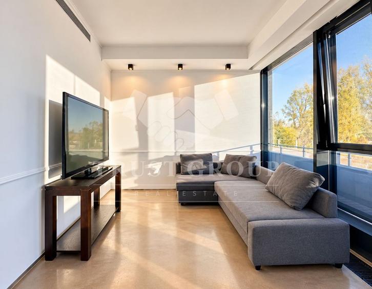 Apartament cu 3 camere, mobilat în Barbu Văcărescu