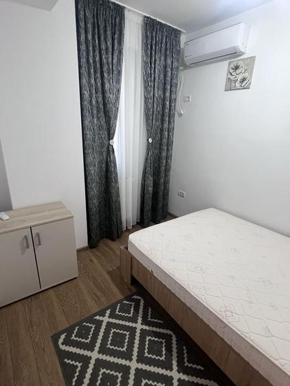 Apartament cu 2 camere decomandat în Roșu