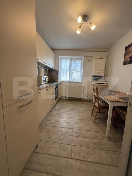 Apartament 2 camere renovat, mobilat, balcon spa?ios, Central - 4