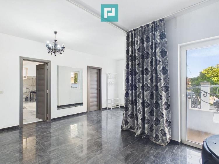 Casă cu 5 camere cu Piscina în Central