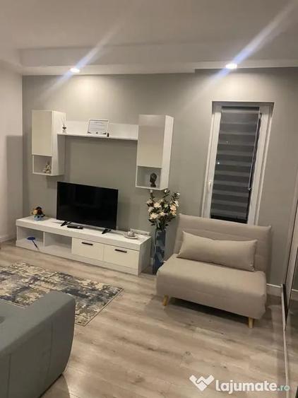 Garsonieră semidecomandată în Ștefăneștii de Jos
