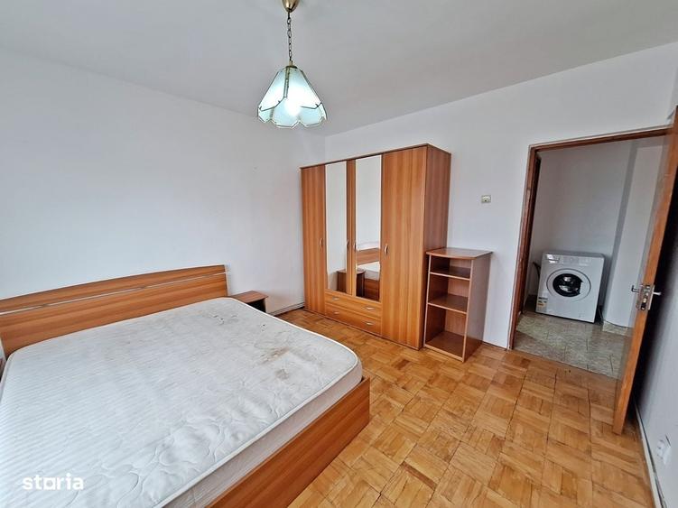 Apartament cu 2 camere decomandat, mobilat în Central