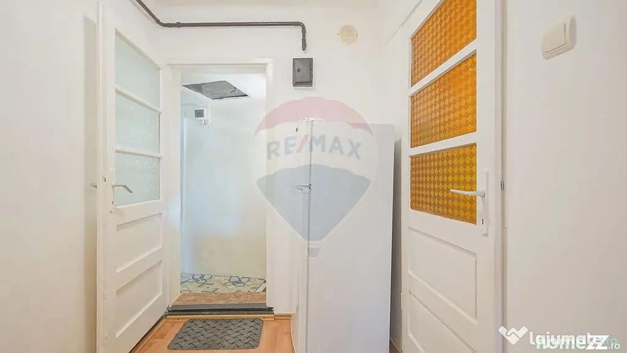 Casă cu 3 camere cu Teren 94 Mp în Schei