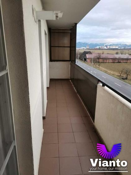 Apartament cu 3 camere decomandat, mobilat în Vest