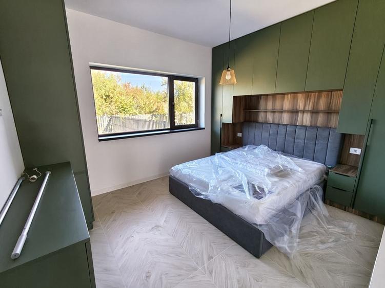 Casă cu 3 camere cu Teren 400 Mp în Olteni
