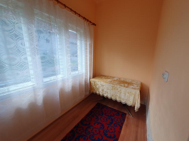 Casă individuală cu 2 camere cu Teren 1000 Mp în Baciu