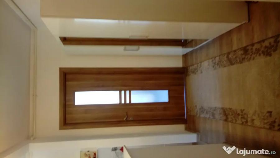 Apartament cu 2 camere decomandat în Calea Dumbrăvii