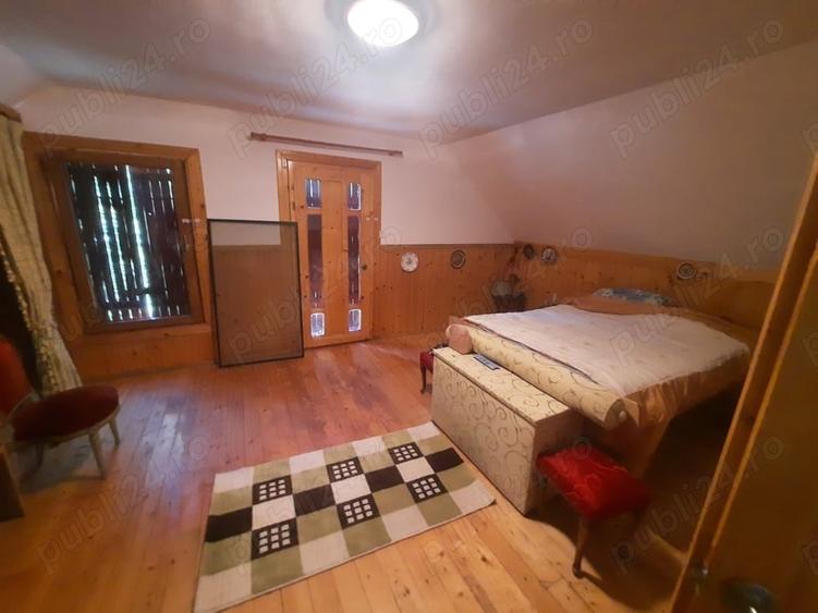 Casă cu 3 camere cu Teren 1600 Mp în Liubcova