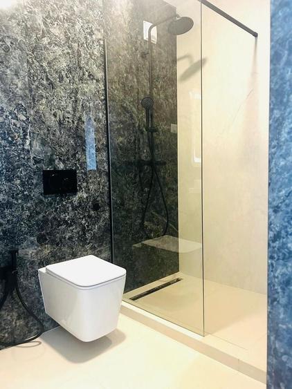 Apartament cu 3 camere decomandat în Barbu Văcărescu