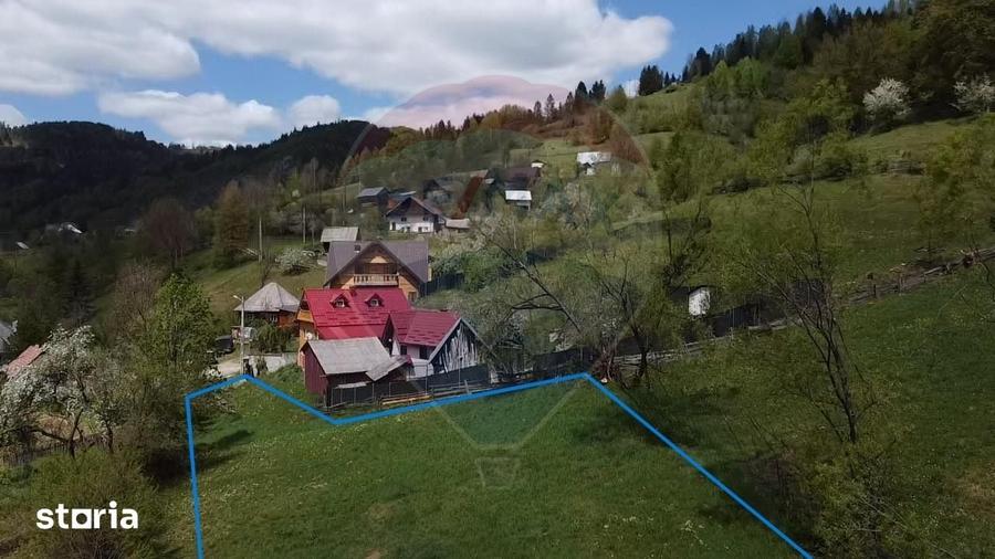 Teren de 1349 mp, în Tolstoi