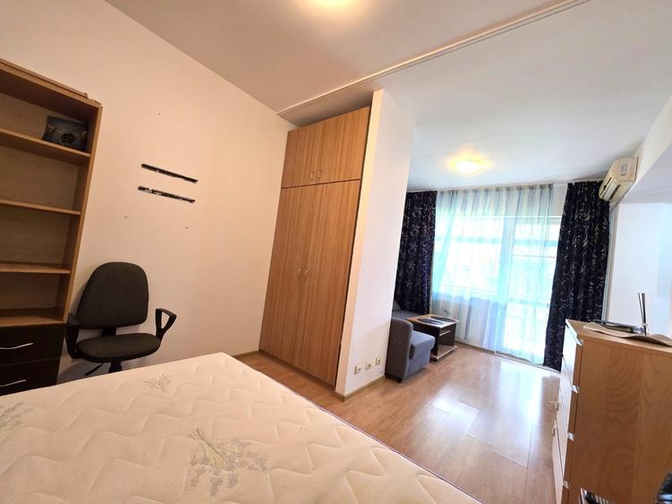 Garsonieră decomandată în Drumul Taberei